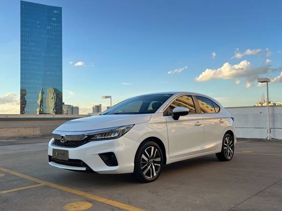 HONDA CITY 1.5 i-VTEC FLEX HATCH TOURING CVT HONDA CITY 1.5 i-VTEC FLEX HATCH TOURING CVT